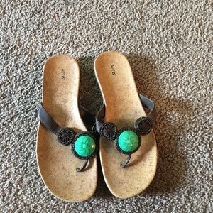 Apt 9 flip flops.EUC